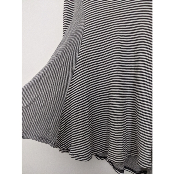 Anthro Eri + Ali Striped Long Sleeve Swing Top - Picture 5 of 5